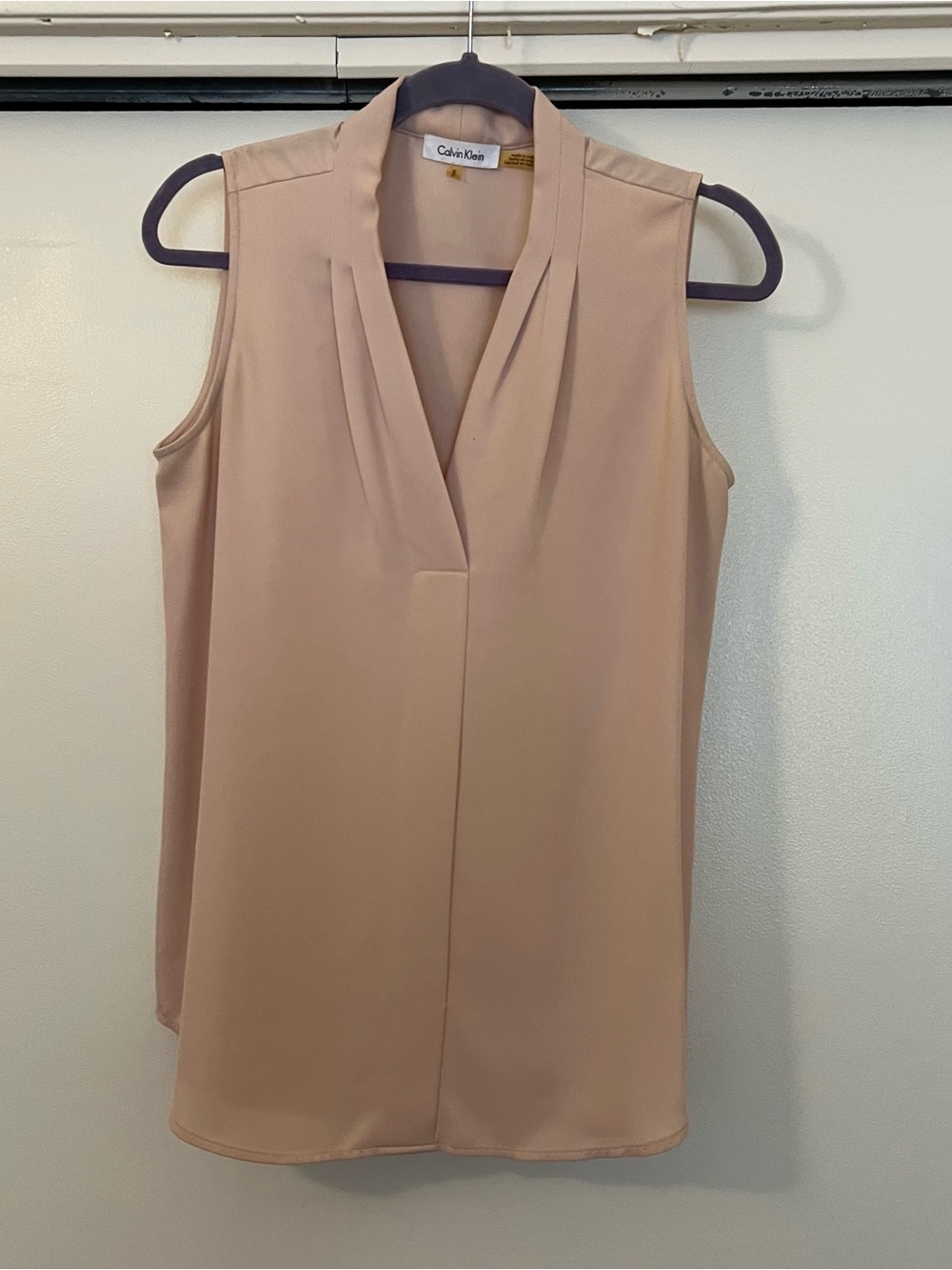 Calvin Klein Sleeveless V-Neck Camisole in Blush Pink
